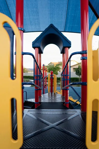 Aire de jeux à Saint-Laurent-de-Mure
